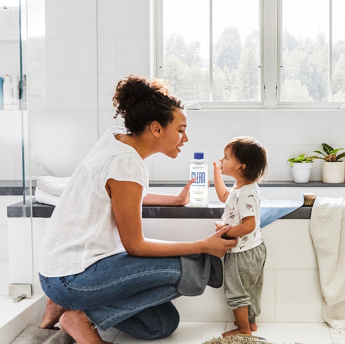 Have you had customers ask you about cleaning a jetted tub? We can help